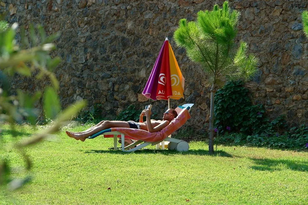 Club Meri Hotel Fethiye Oludeniz 3*,